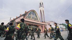 San Vicente del Caguan. Vigilancia guerrillera 
Foto:Le—n Dario Pelaez.   Feb 01