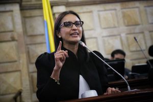 En el Congreso hay polémica por un presunto favorecimiento a una de las candidatas para la Contraloría General.