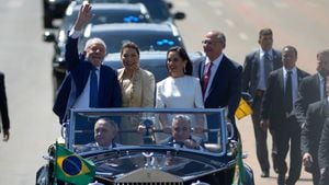 Lula da Silva derrotó en octubre al ultraderechista Jair Bolsonaro, gran ausente en el acto protocolario.