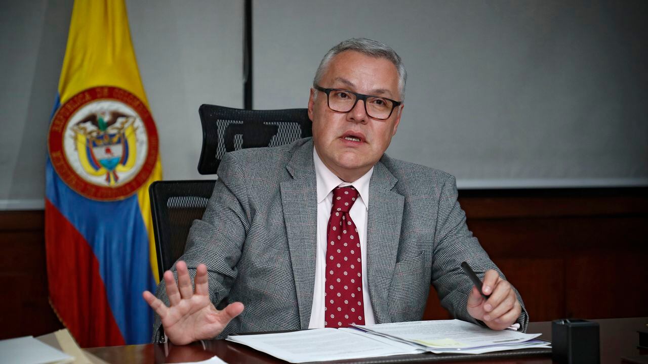 Néstor Iván Osuna Ministro de Justicia y de Derecho