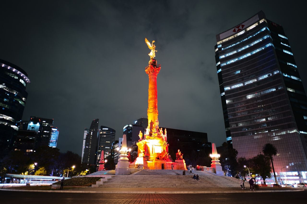El monumento del ángel de la independencia en Ciudad de México