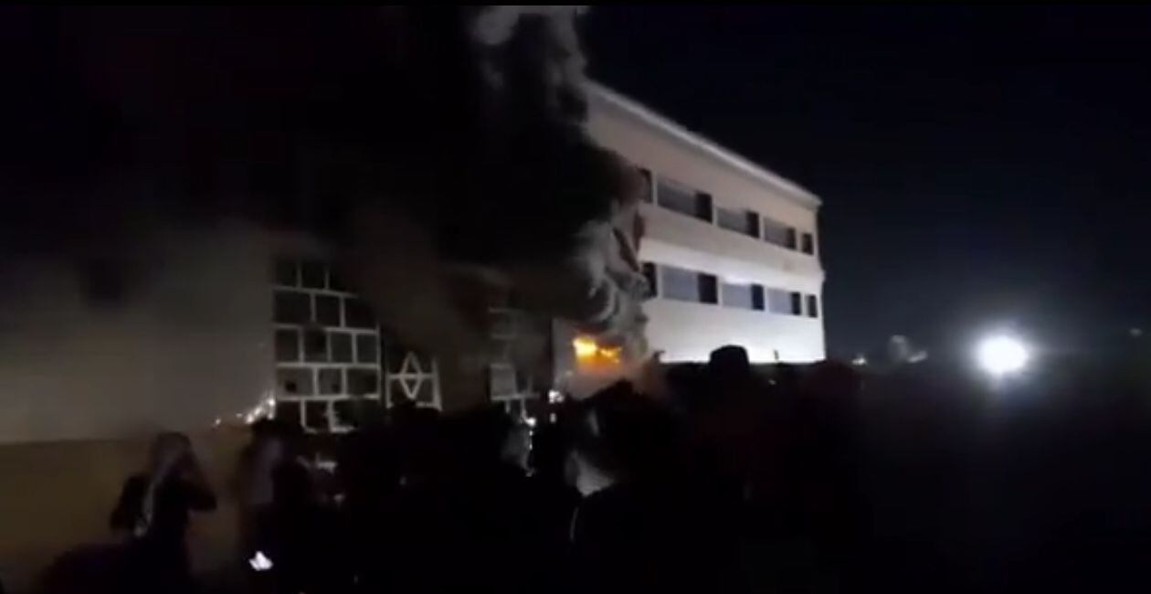 Incendio edificio Irak, captura pantalla, @no_itsmyturn