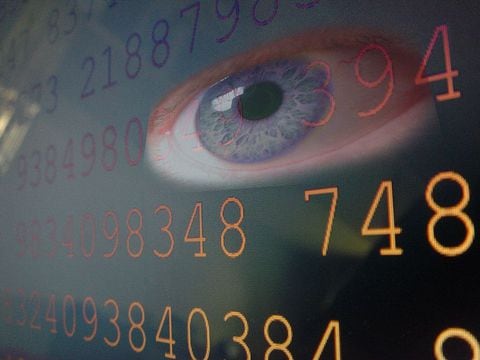 Datos e iris de un ojo (Foto de Wodicka/ullstein bild a través de Getty Images)