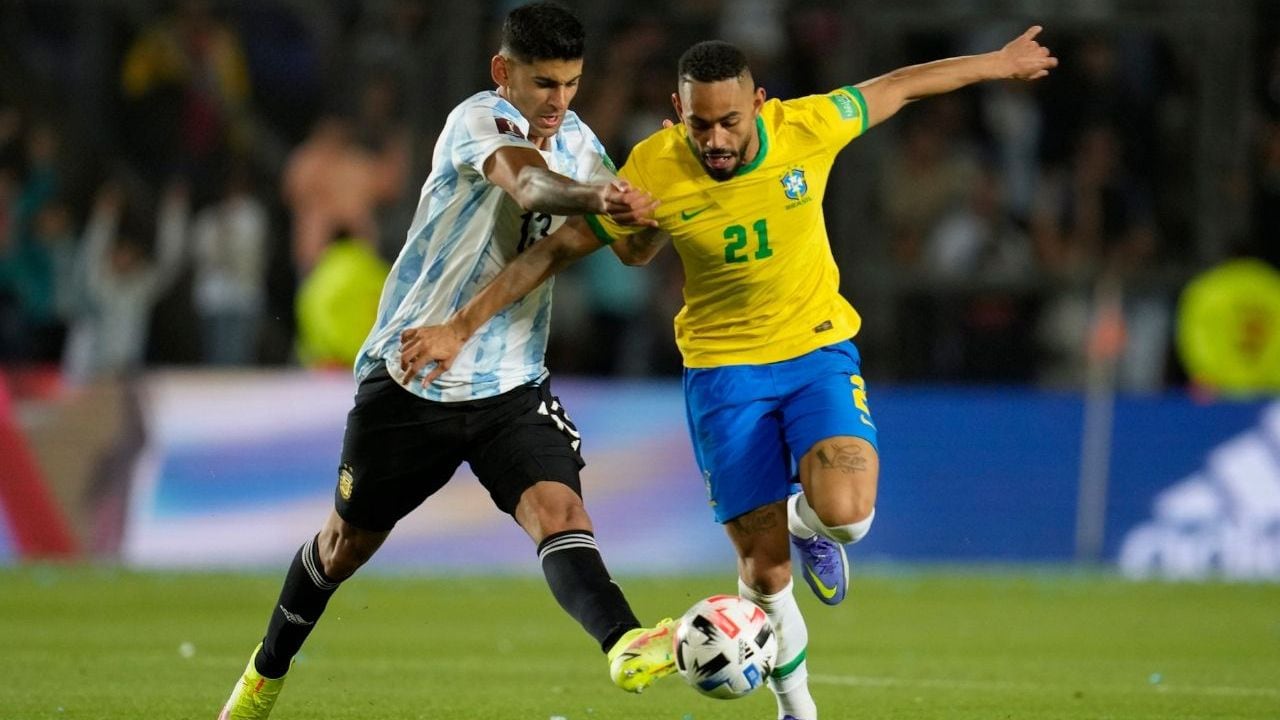 La verdeamarela sigue invicta en la eliminatoria, mientras que Argentina quedó a tiro del Mundial de Catar 2022.