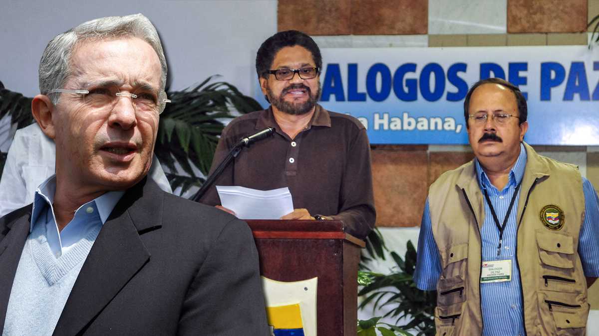 Aunque Uribe se hizo elegir con la consigna de la mano dura contra la guerrilla su gobierno autorizó los primeros acercamientos con el grupo.