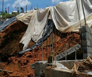 Deslizamiento de tierra en Rionegro, Antioquia, le cobró la vida a una persona.