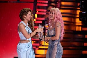 NEWARK, NEW JERSEY - SEPTEMBER 12: Shakira and Karol G accept the Best Collaboration award for "TQG" onstage during the 2023 MTV Video Music Awards at Prudential Center on September 12, 2023 in Newark, New Jersey. (Photo by Theo Wargo/Getty Images for MTV)