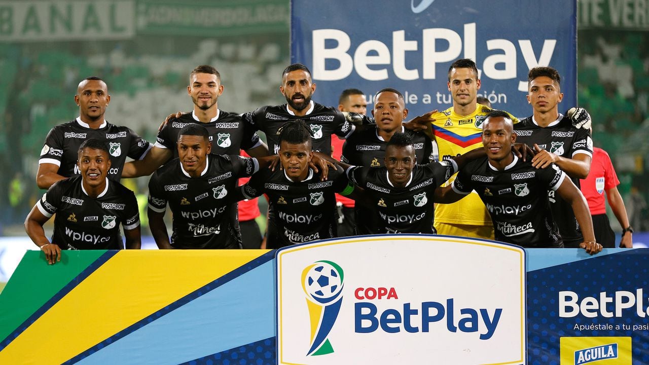 Atlético Nacional y Deportivo Cali durante partido de vuelta de las semifinales por la Copa BetPlay