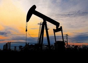 El informe señala que los atentados contra la industria petrolera impactaron en ese lapso la producción de 1,4 millones de barriles del año y restó en promedio 10.000 barriles diarios al balance semestral.