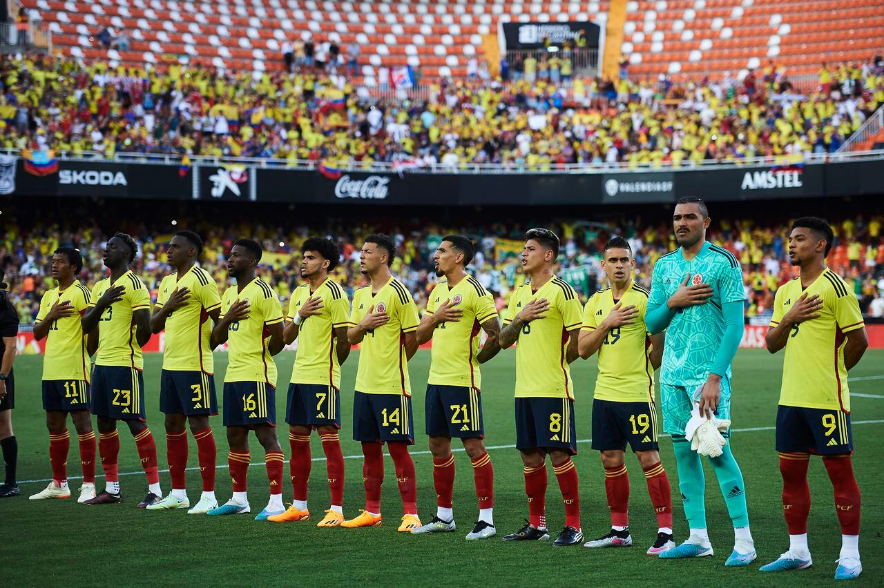 VALENCIA, SPAIN - JUNE 16: Colombia national team players prior to the International Friendly match between Colombia and Iraq at Estadio Mestalla on June 16, 2023 in Valencia, Spain. (Photo by Maria Jose Segovia/DeFodi Images via Getty Images)