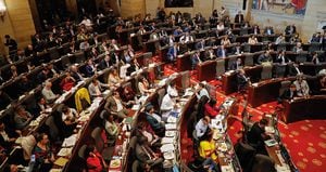  La reforma a la salud se encuentra estancada en el Congreso. La oposición ha logrado aplazar el debate por lo menos en cuatro ocasiones.