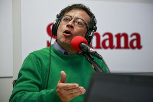 Gustavo Petro
Vicky en Vivo
Bogotá 07 de noviembre 2019 
Foto: Bani Gabriel Ortega - Revista Semana