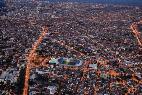 Diferentes imágenes del Cali desde el Aire. Fotos Raúl Palacios / El Pais / 15 de Junio del 2023 Cali.