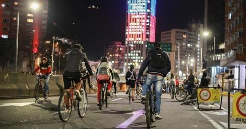 La ciclovía nocturna en Bogotá está programada para el jueves 10 de agosto.