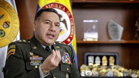 El general Marco Bolívar, Fiscal General Penal Militar, reveló a SEMANA amenazas de muerte en su contra.