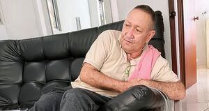  Víctor, de 60 años, había sufrido dos accidentes cerebrovasculares y una enfermedad respiratoria crónica.