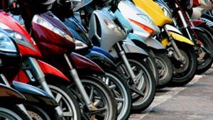 Una motocicleta puede apagarse al cambiar de marcha debido a una serie de factores técnicos, de mantenimiento y de conducción.