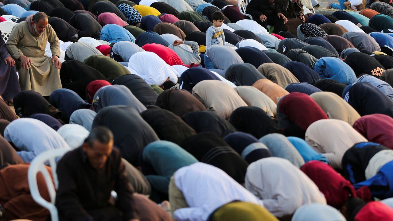 Masivas aglomeraciones en el Eid al-Fitr