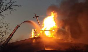 Incendio consumió iglesia en New Jersey