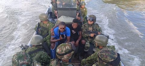 Cinco integrantes del GAO-r Rafael Aguilera se entregaron voluntariamente a las tropas del Ejército Nacional en Timbiquí, Cauca.