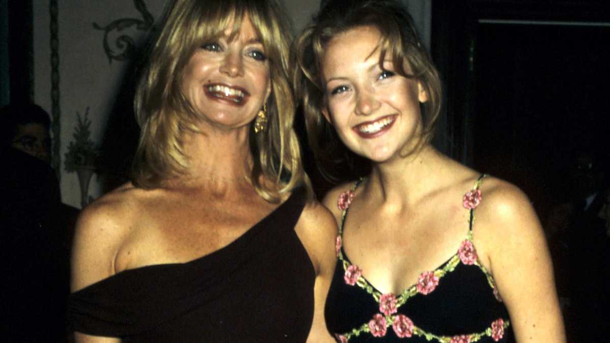 Goldie Hawn and Kate Hudson (Photo by Ron Galella, Ltd./Ron Galella Collection via Getty Images)