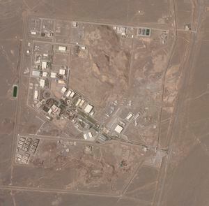 En esta imagen de satélite de Planet Labs Inc., la instalación nuclear iraní de Natanz el miércoles 7 de abril de 2021.  (Planet Labs Inc. via AP)