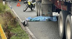 Accidente en Medellín cobró la vida de otro motociclista.