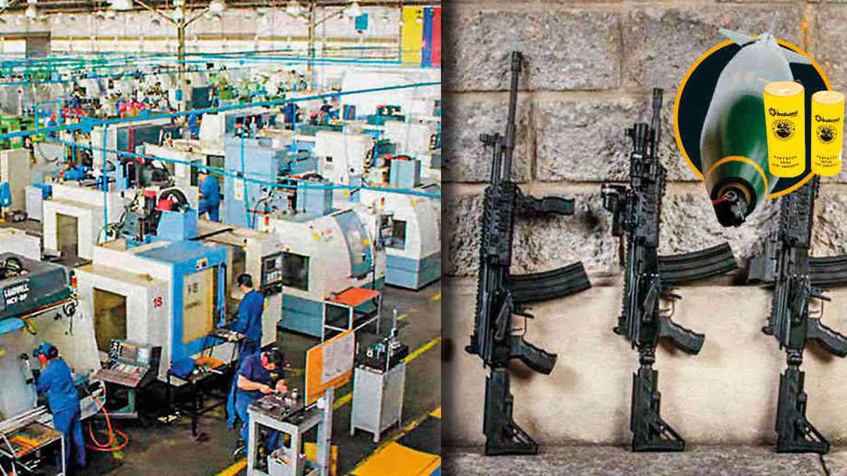  La Industria Militar Colombiana (Indumil) tiene tres fábricas en las que desarrolla armas, explosivos y municiones. Han exportado con éxito los fusiles Galil Córdova y las bombas MK 82. 