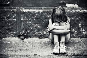 Imagen de referencia de abuso a niña menor de edad. Foto: Getty Images.