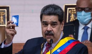 Ya la oposición había intentado, sin éxito, solicitar un referendo revocatorio contra Maduro en años pasados