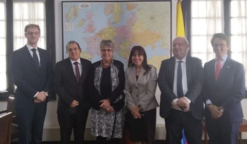 En Bogotá se realizó una reunión para preparar la agenda y otros detalles de la visita en enero.
