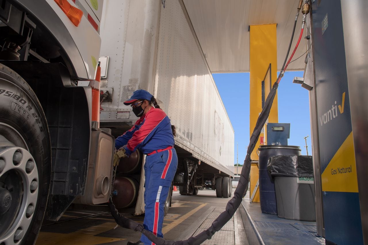 Colombia cuenta con 400 camiones y tractocamiones que funcionan con gas natural.