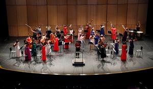 Las integrantes de la Orquesta Filarmónica de Mujeres tienen experiencia en distintos formatos instrumentales de orquesta y de cámara.