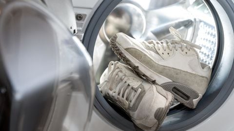 Lavar zapatos en la lavadora