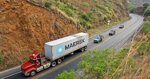 Para los camioneros hay retos en el transporte de la carga y en la seguridad que aún no se han aclarado.