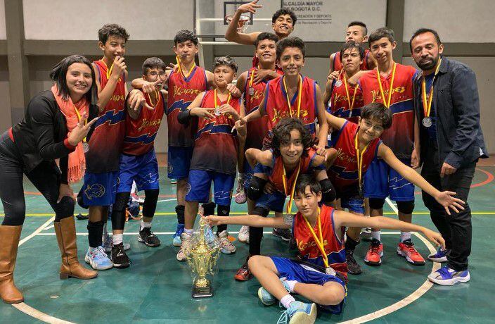 Equipo infantil de baloncesto busca recursos para representar a Bogotá en torneos nacionales