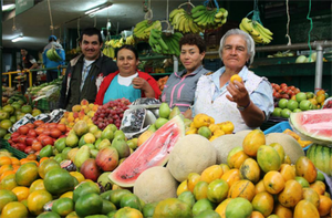 Su plus diferenciador se centra en la venta de frutas, característica principal de Colombia diversa. Foto: IPES