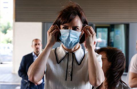 La Ministra de Ciencia e Innovación, Diana Morant, durante su visita al Instituto de Investigación Sanitaria la Fe de Valencia, el 15 de junio de 2023 en Valencia, Comunidad Valenciana, España