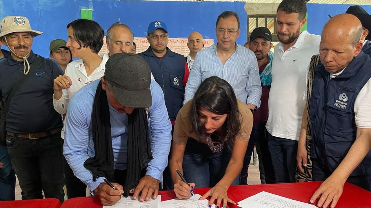 Gobierno y sectores sociales firmaron acuerdo en Los Pozos, Caquetá
