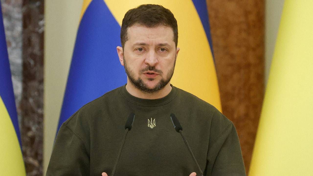 Zelenski instó a Occidente para que envíe más armamento a Ucrania.