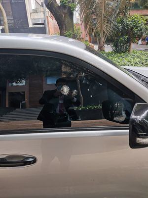 Atacan a pedradas carro de la Ministra de Transporte en Suba