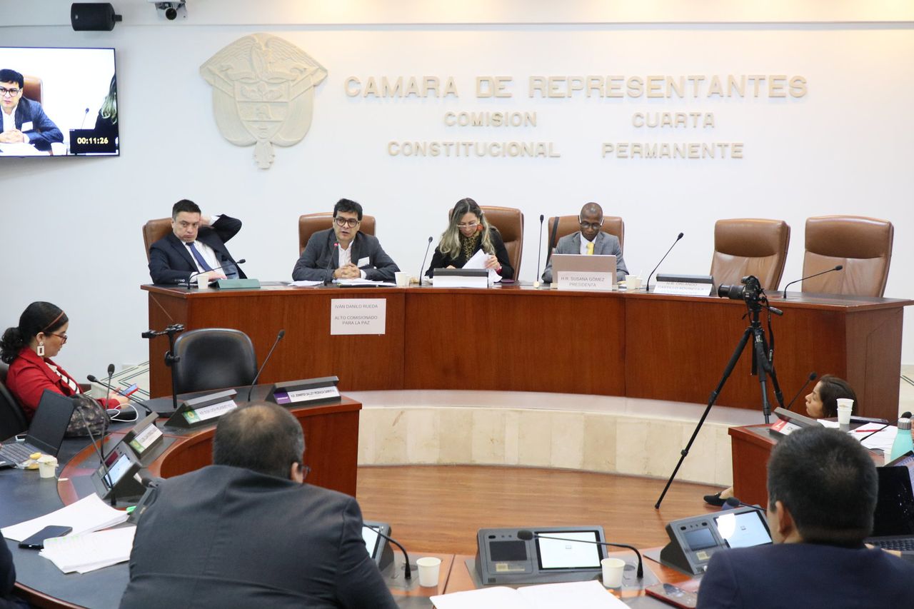 Debate de control político a Danilo Rueda en la Cámara de Representantes. FOTO: Tomada de X @ComisionadoPaz