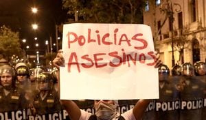 Los manifestantes piden el regreso de Pedro Castillo al poder y la renuncia de Dina Boluarte como presidente de Perú