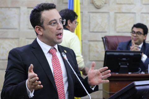Concejal Yefer Vega