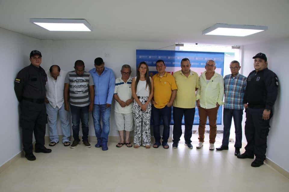 Grupo de exconcejales (entre ellos Lino Antonio Casanova Q.E.P.D) condenados por dar y recibir dádivas de manos de la exalcaldesa Portela (en la imagen) y su esposo, para obtener su voto a favor en un proyecto de acuerdo municipal de alumbrado público en el año 2013.