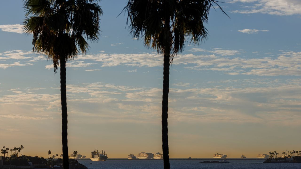 Puerto de Long Beach, California. REUTERS / Mike Blake