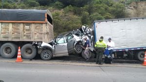 Accidente de tránsito Ubaté - Zipaquirá 
Cuenta de Twitter de La Villa @lavillanoticias