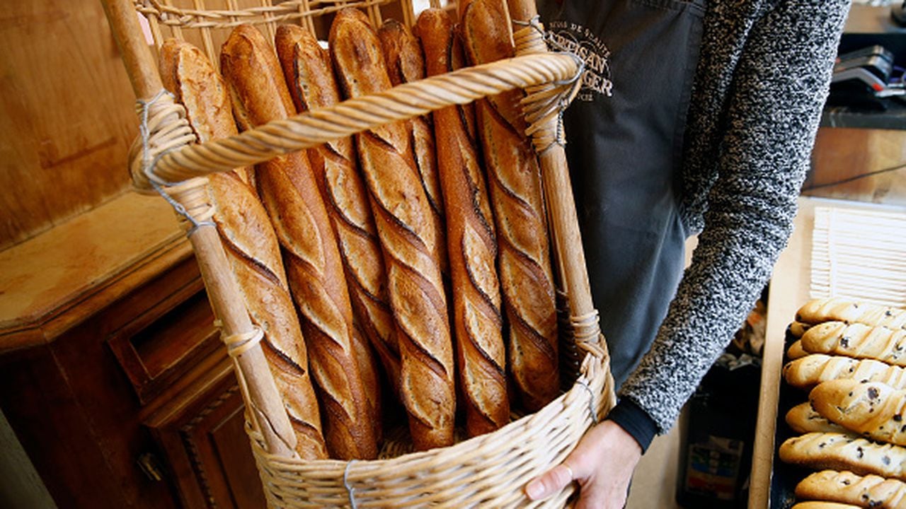 Más allá de un pan, la baguette francesa representa una artesanía para ese país, destacando tanto por su proceso de elaboración como por el delicioso y crujiente resultado.