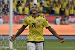 Macnelly Torres celebrando su gol ante Venezuela en juego válido por las eliminatorias a Rusia 2018.