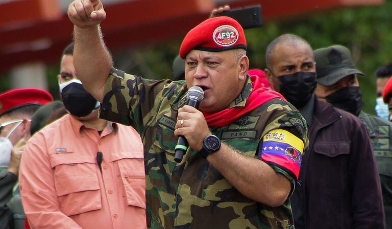 "Al contrario han venido sumando sanciones, han ido incrementado las presiones contra nuestro país, la amenaza, el bloqueo, es el imperio actuando", dijo Cabello